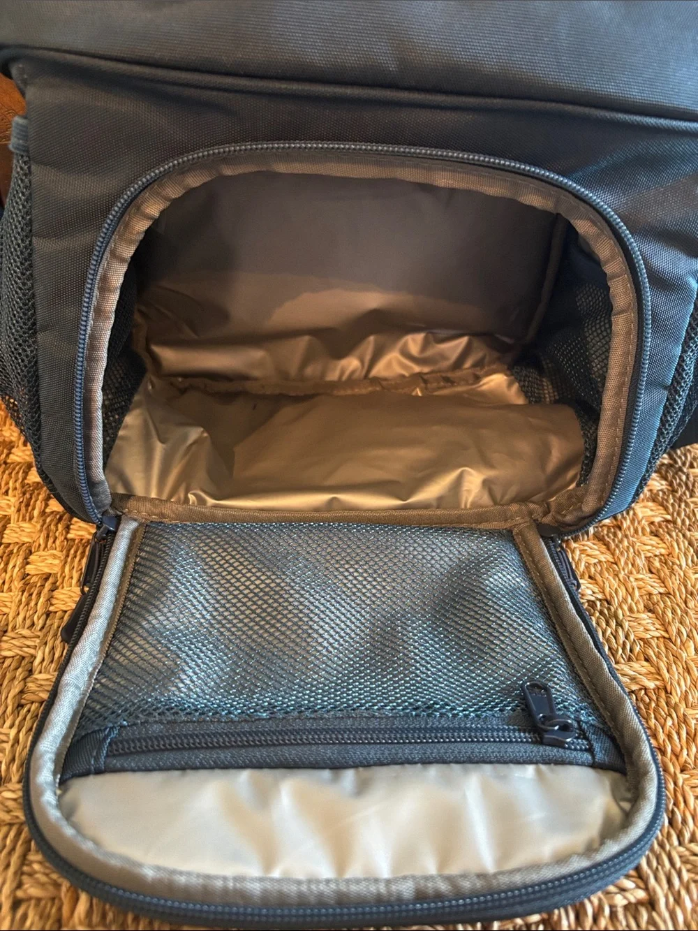 Large Bentgo Insulated Lunch Bag